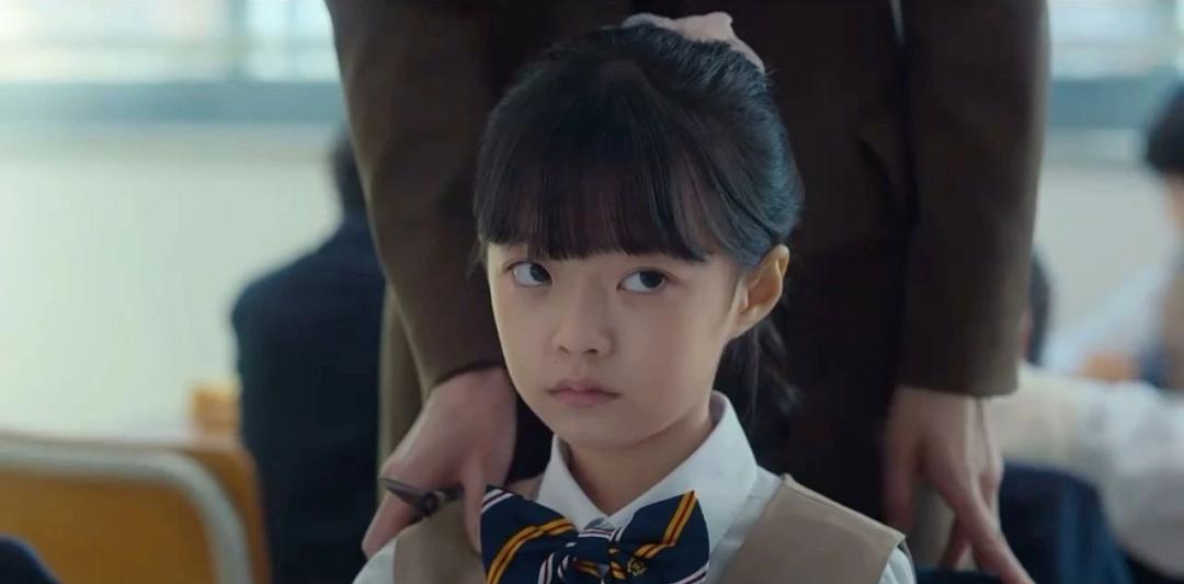 女儿叛逆不跟妈妈说话怎么办,青春期孩子对妈妈态度恶劣