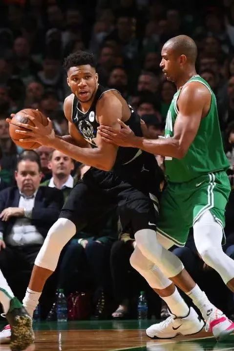 nba球星上脚球鞋2022排名,nba季后赛上脚