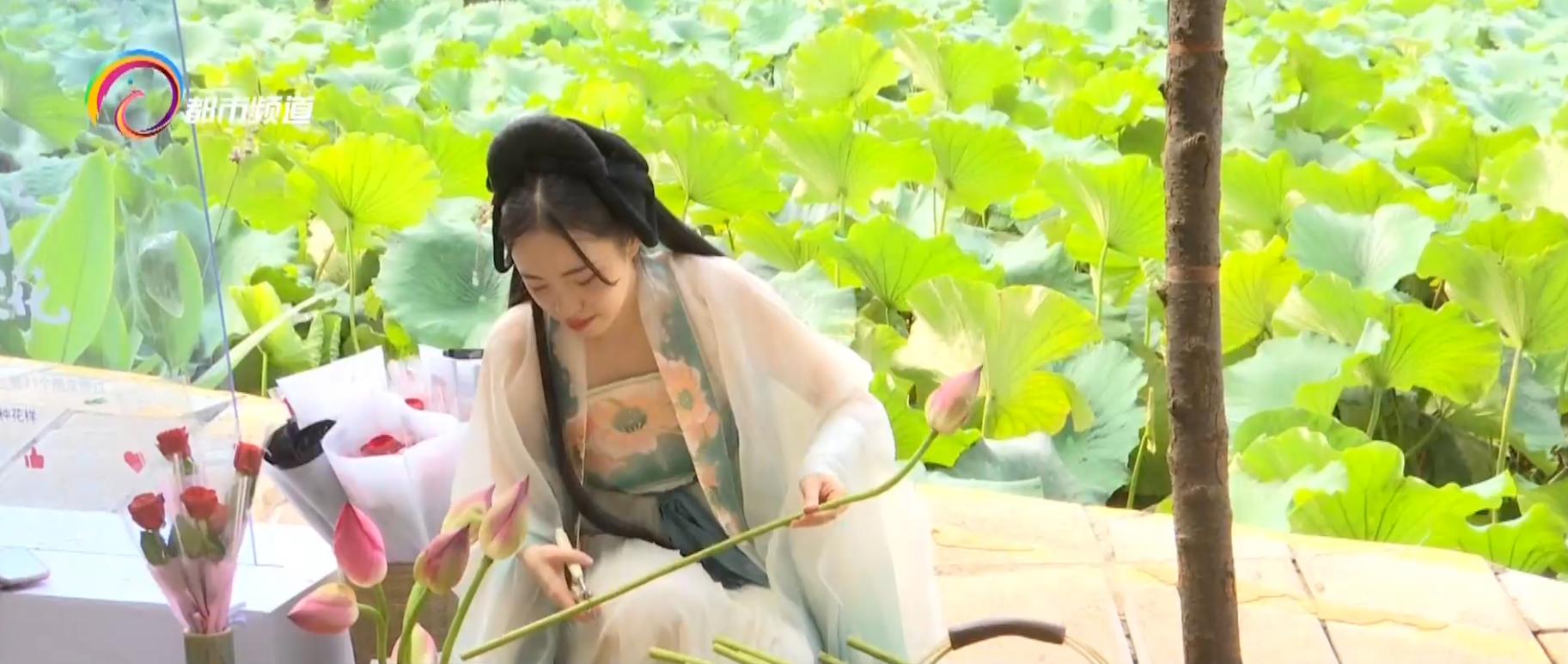 七夕哪里耍?湖公园海心亭、竹林岛、莲花池等地等着你!