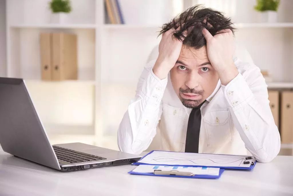 朋友借钱不还，该怎么办？写借条避开这些坑，想不还都难