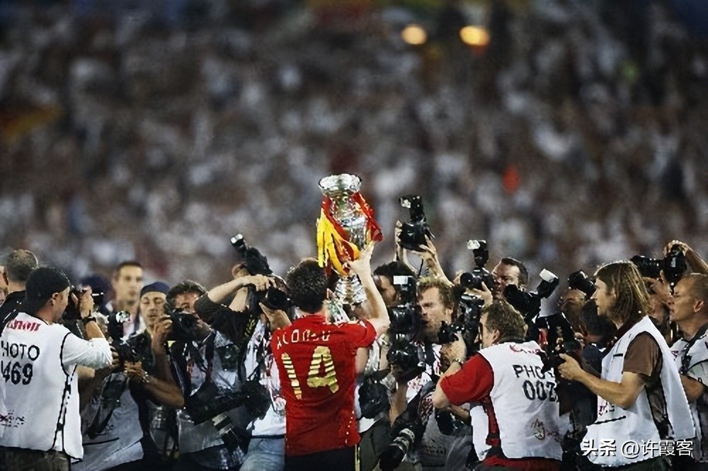 列夫雅辛和球王贝利,门将雅辛和球王贝利在哪个时代