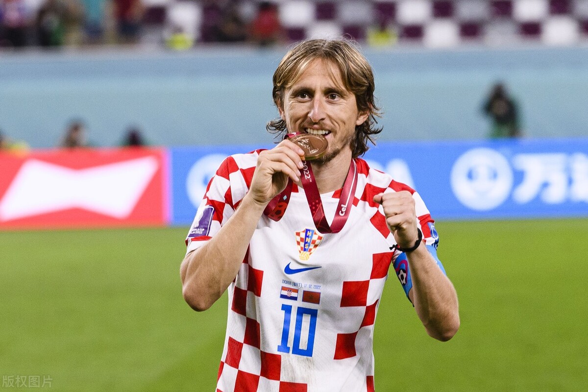 世界杯最佳阵容梅西,世界杯最佳新人姆巴佩