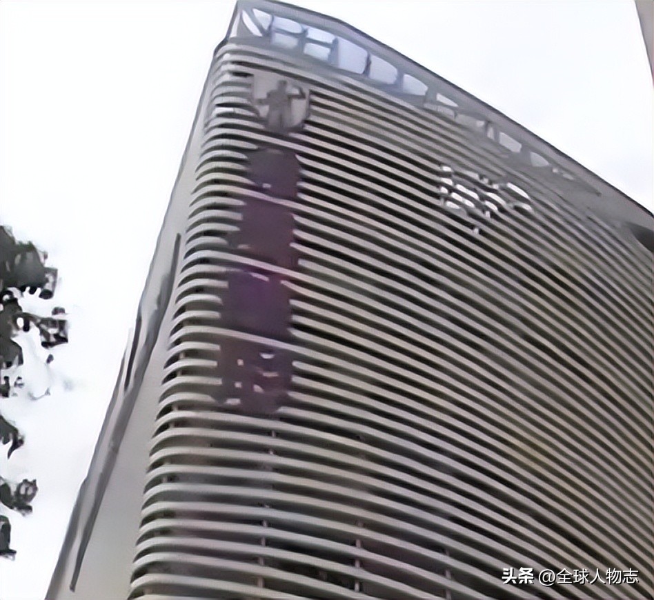 我，一个“双性人”，从小被当作“怪物”，如今成为女人获得新生