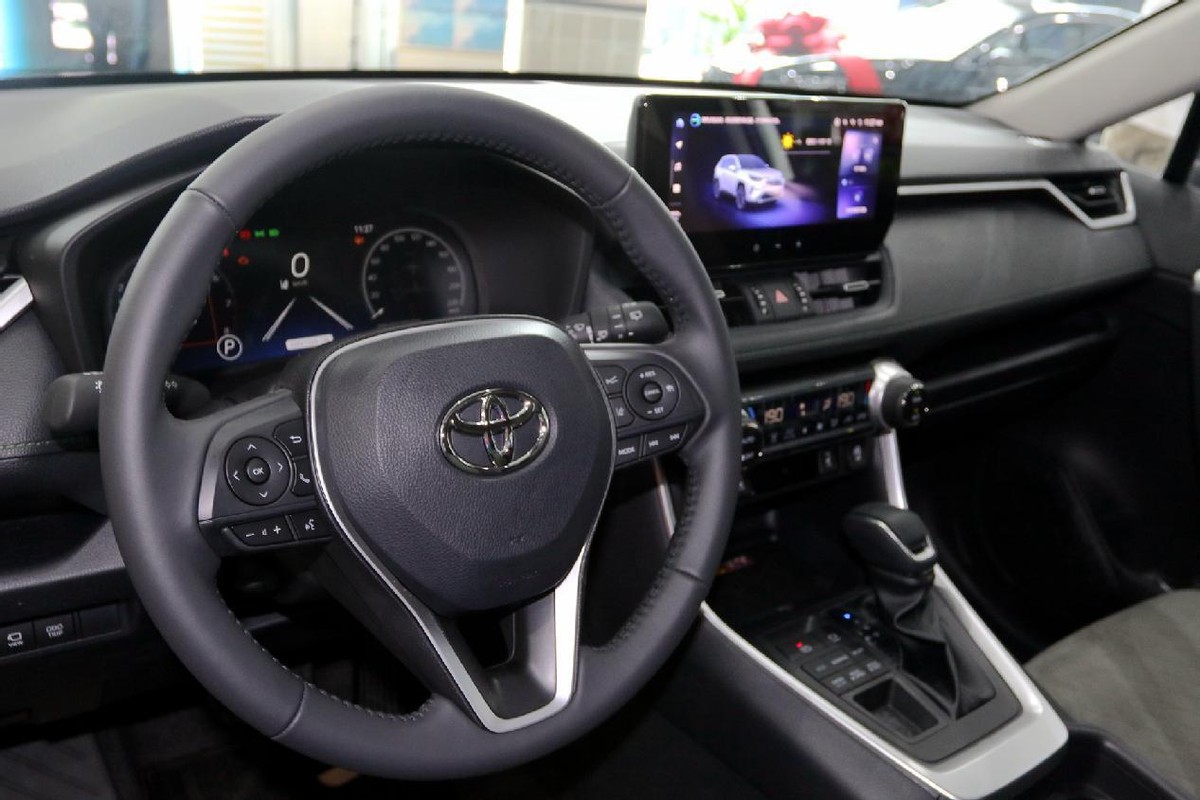 大热必火全新rav4荣放初体验,动感时尚的全新rav4荣放表现如何