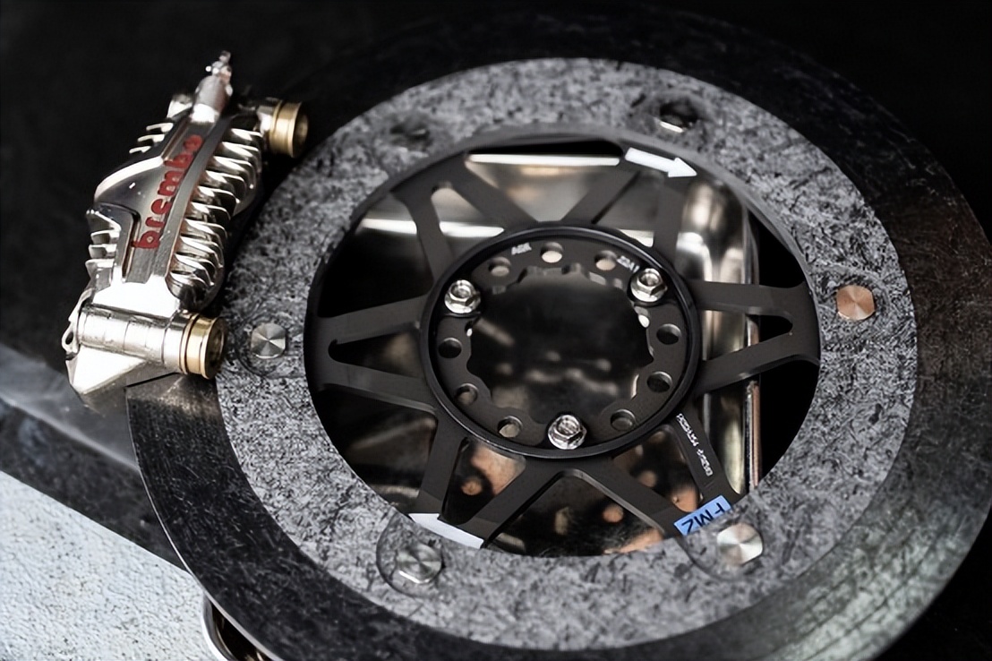 官方授权brembo刹车修复,官方授权brembo刹车型号