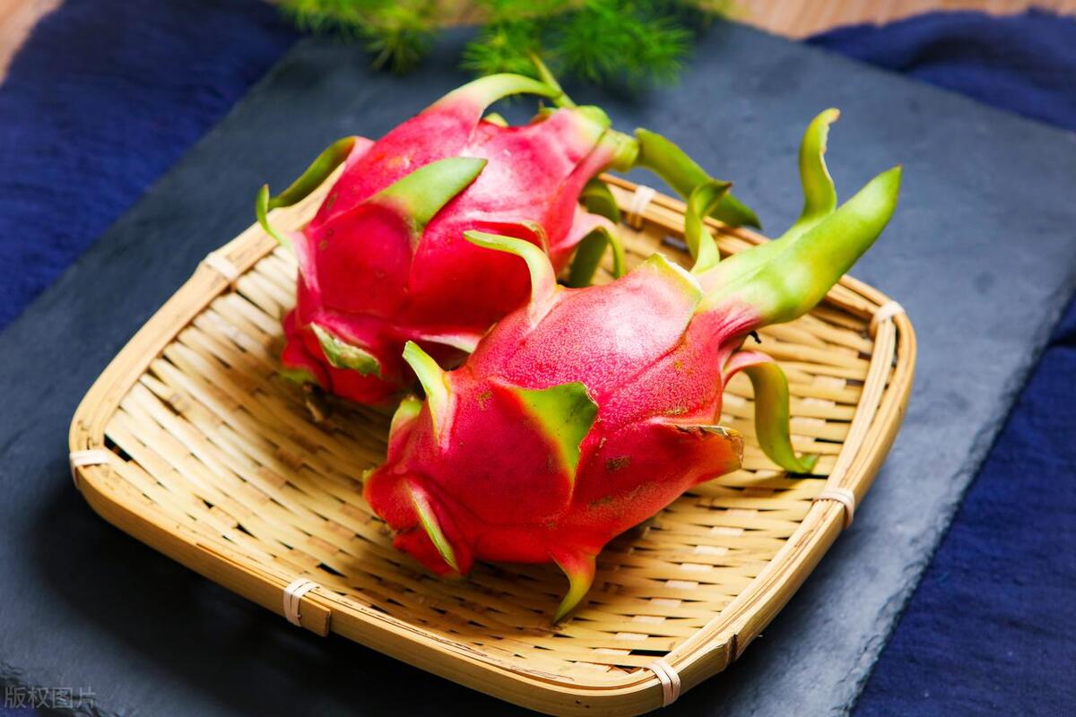 可以消除脸上皮肤痘痘的水果,吃什么水果可以消除脸上的痘痘