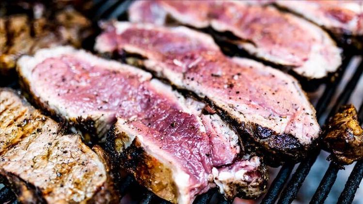 手指僵硬发胀怎么回事,手指僵硬预示哪些疾病