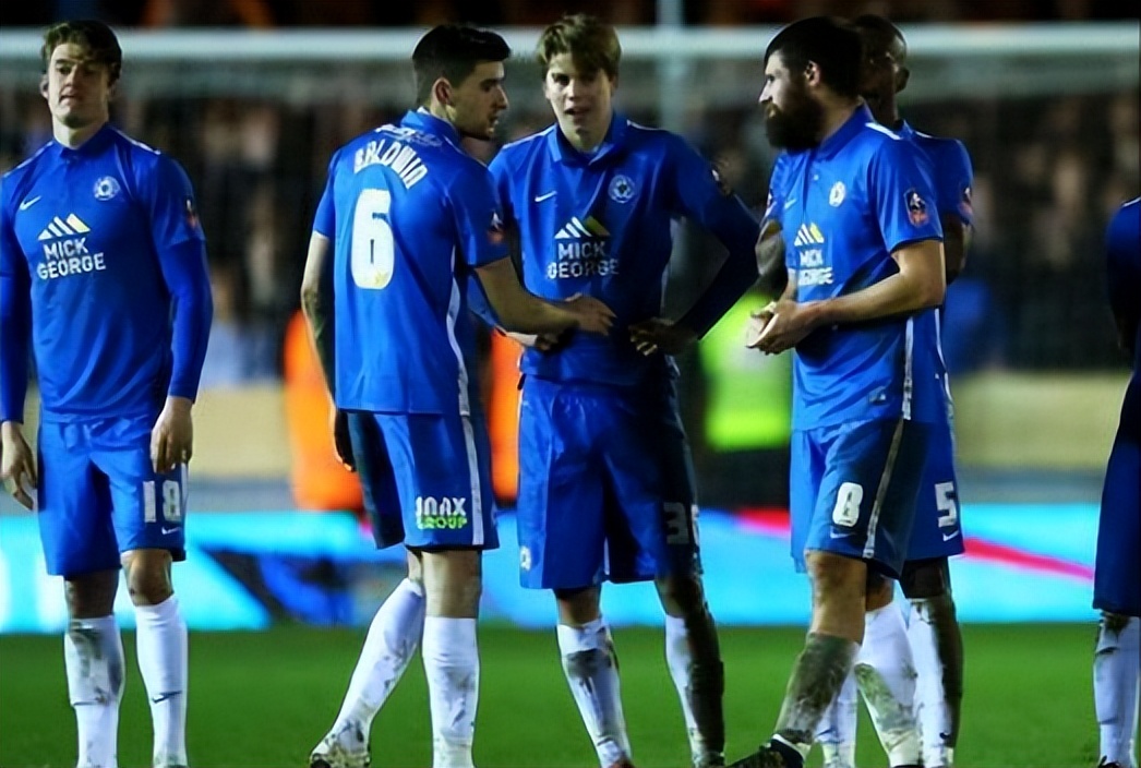 竞彩足球2月15日比分推荐,竞彩今日2串1实单推荐