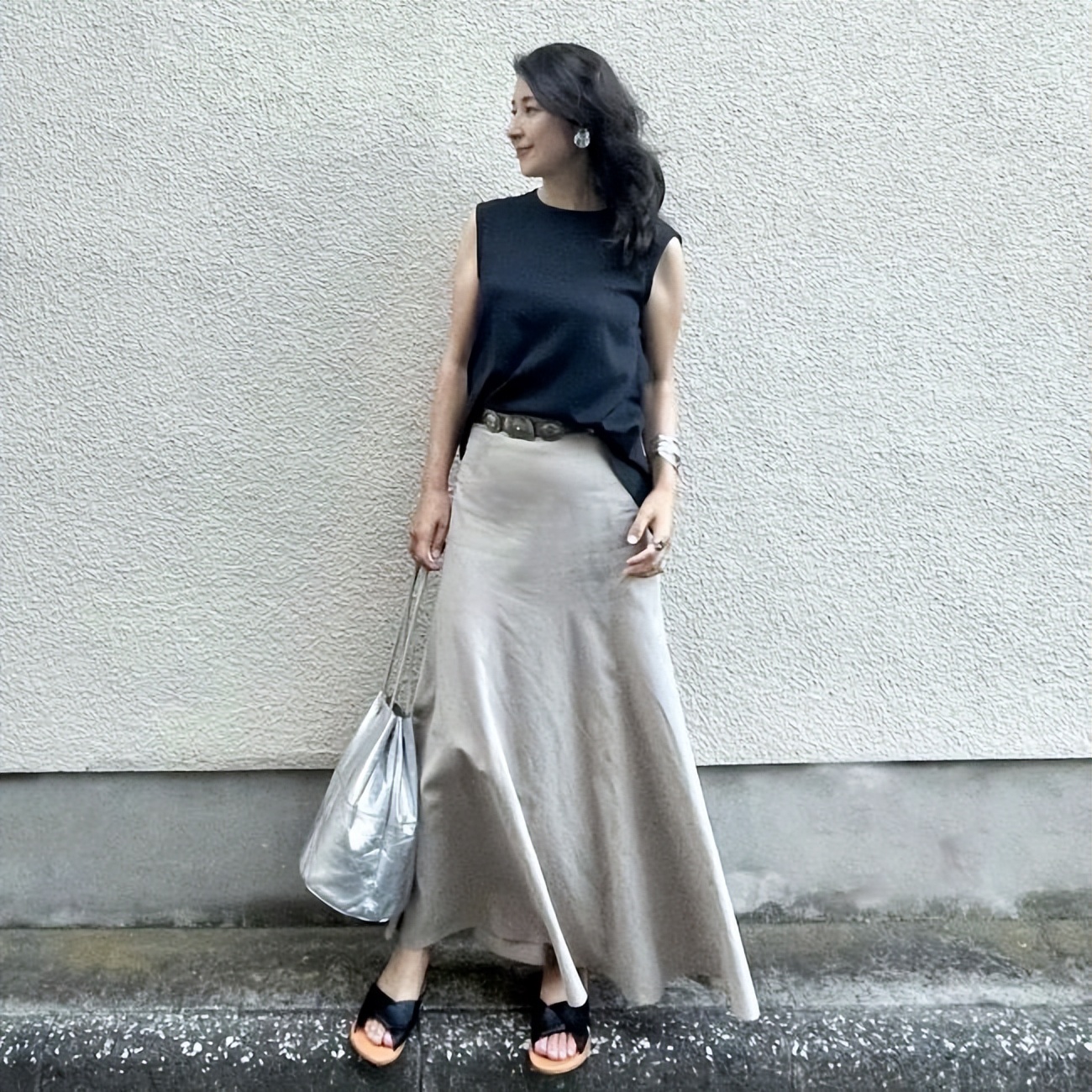 日常穿搭用基础款也打造时髦穿搭,让女人时髦高级感的穿搭技巧