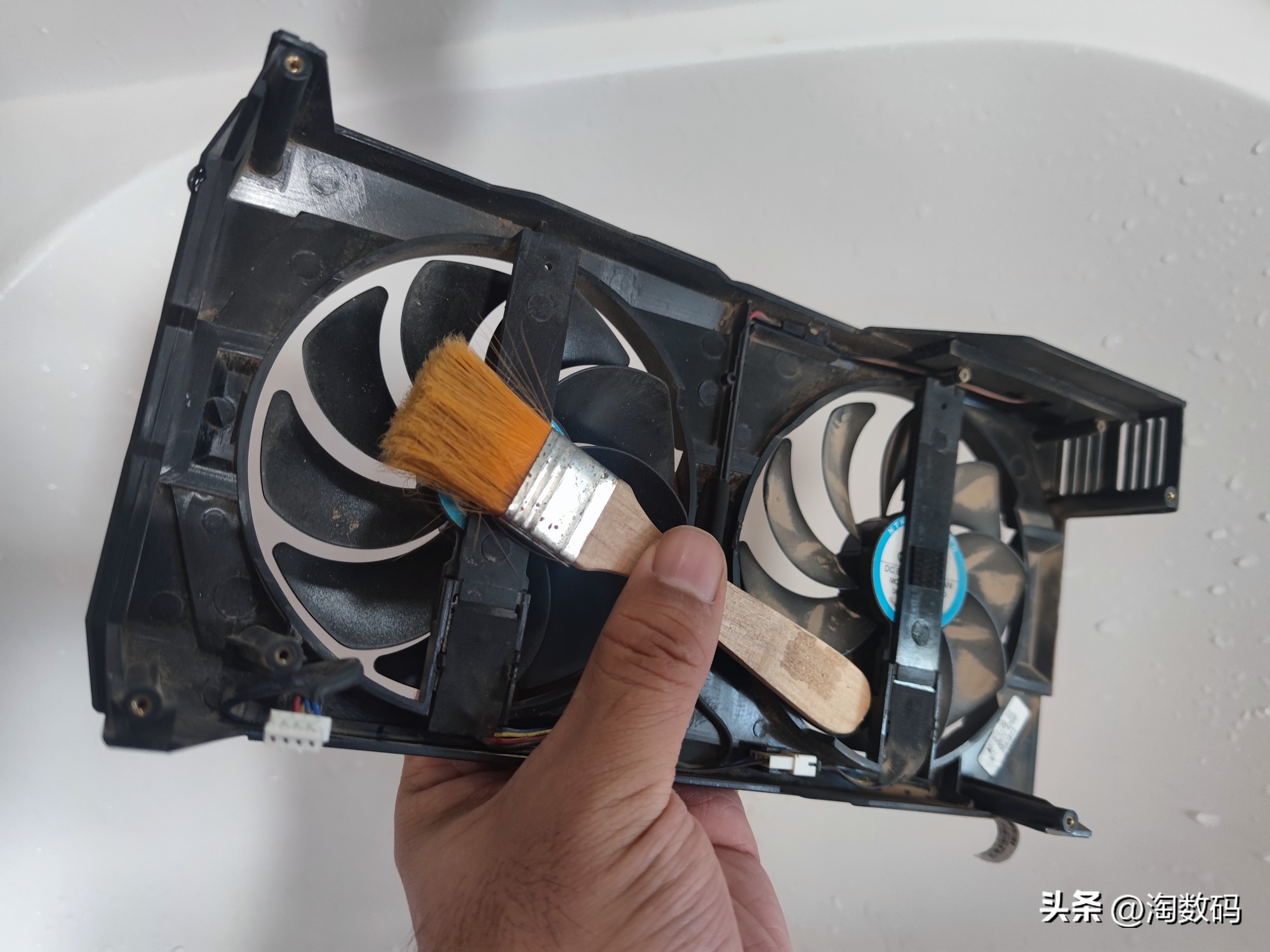 rx5600xt蓝宝石矿渣,蓝宝石5600xt矿渣