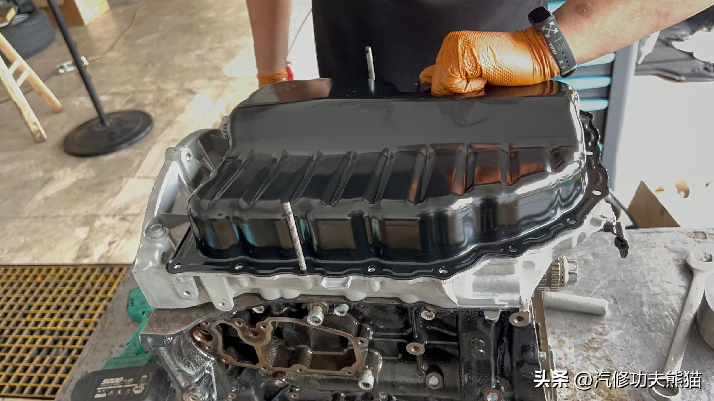 奥迪q3修车,奥迪q3烧机油大修发动机