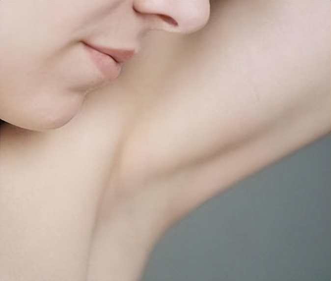 狐臭是怎么散发气味的,人为什么有轻微狐臭