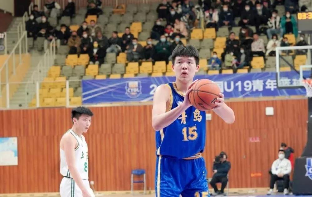 U19集结星光灿烂，有望接班93黄金一代，赵维伦迎来国青首秀