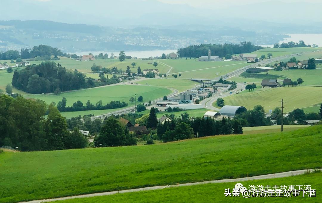 欧洲瑞士旅游线路,卢塞恩金色山口观光火车