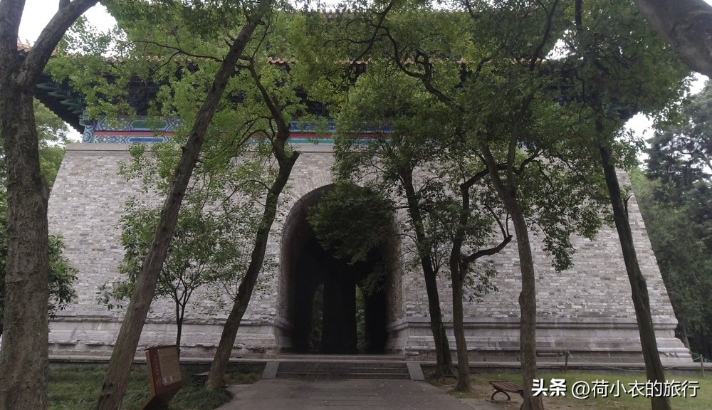 中山陵明孝陵南京博物院旅游攻略,南京明孝陵观赏秋色的最佳时间