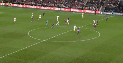 欧协联冠军西汉姆夺冠庆祝,欧协联决赛佛罗伦萨西汉姆