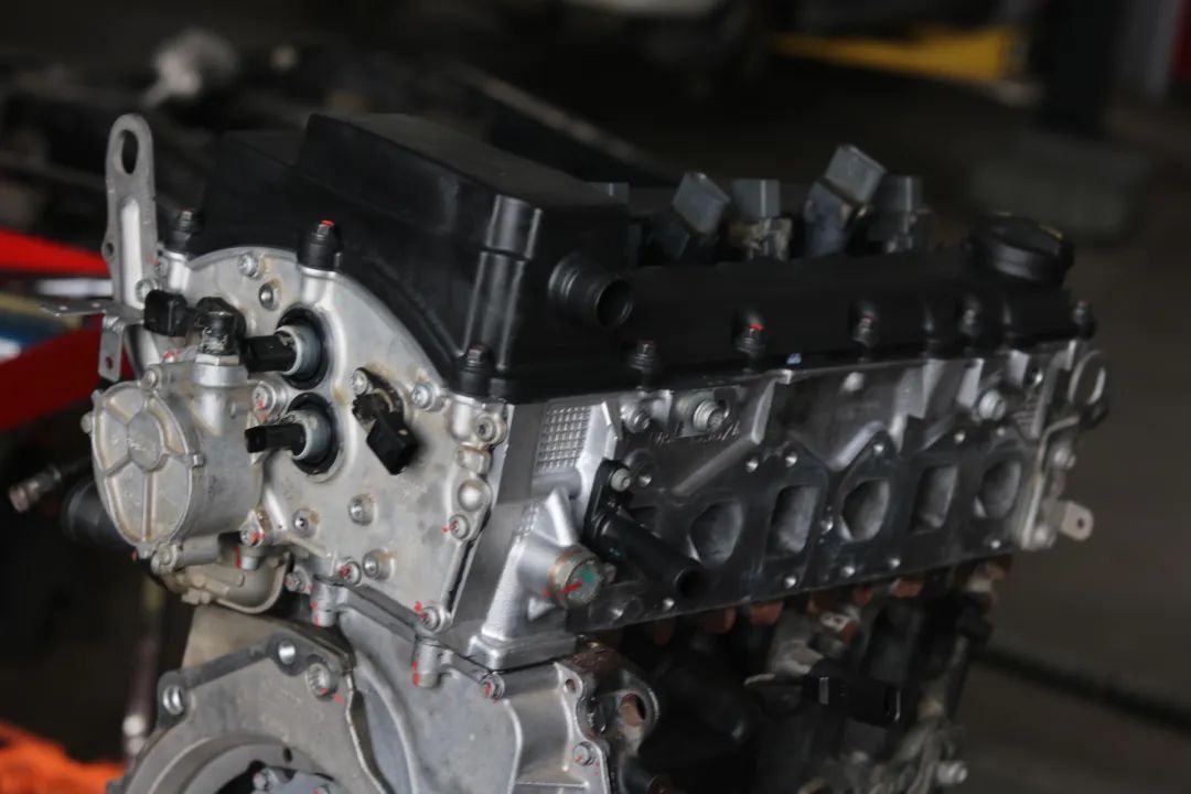 大众100万左右的车辉腾,重庆二手辉腾全面翻新修复