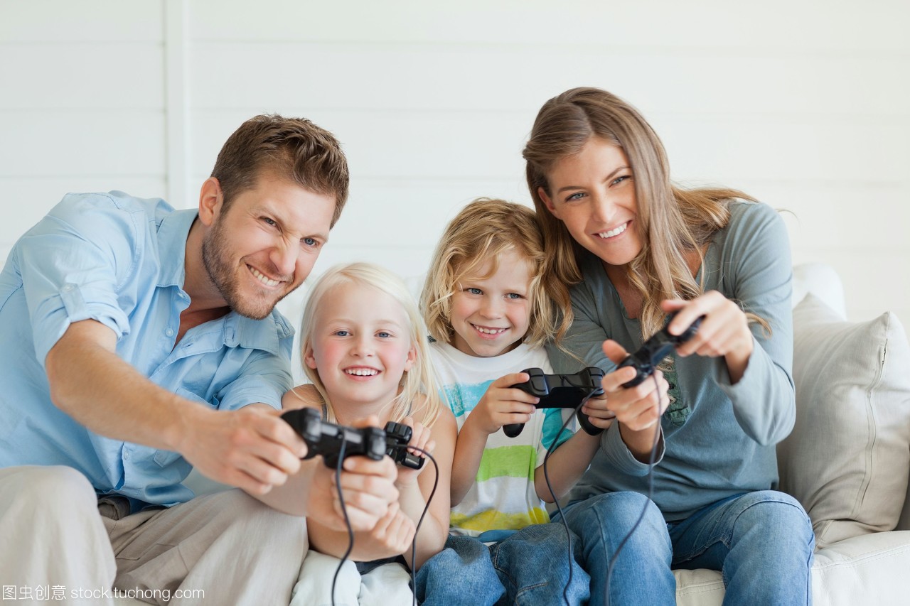 如何帮孩子战胜焦虑,如何让孩子玩游戏有自控能力