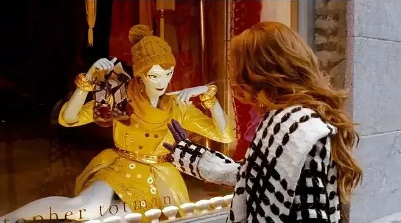 奥特莱斯火不火,奥特莱斯百年港湾