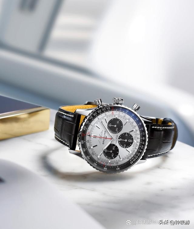 Navitimer，飞行员最爱的航空计时码表，就它了
