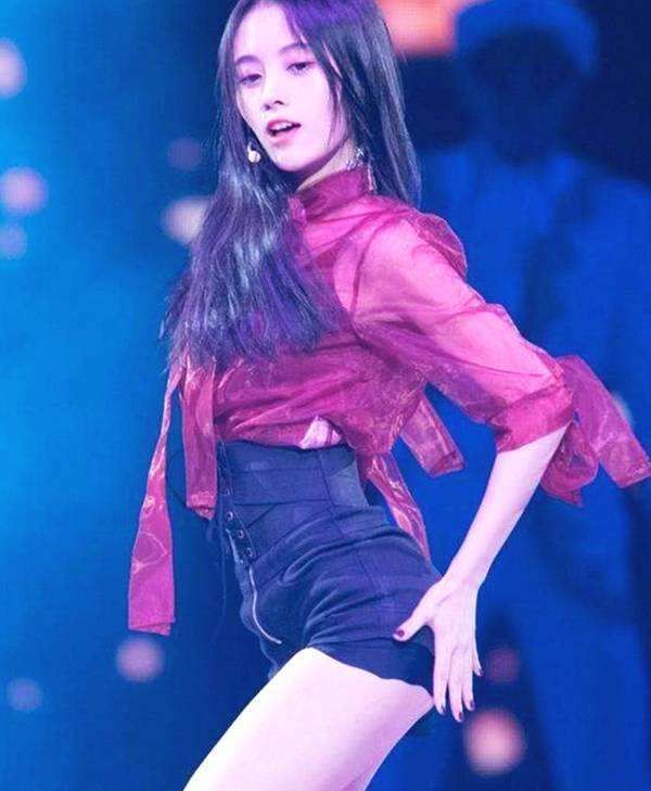 90后中国乐坛十大女歌手,国内50大女歌手排名榜名单