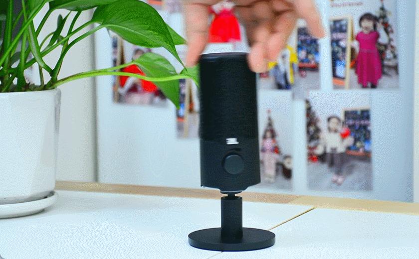 头部UP主推荐的麦克风，JBLQuantumStream，即插即用两种拾音模式