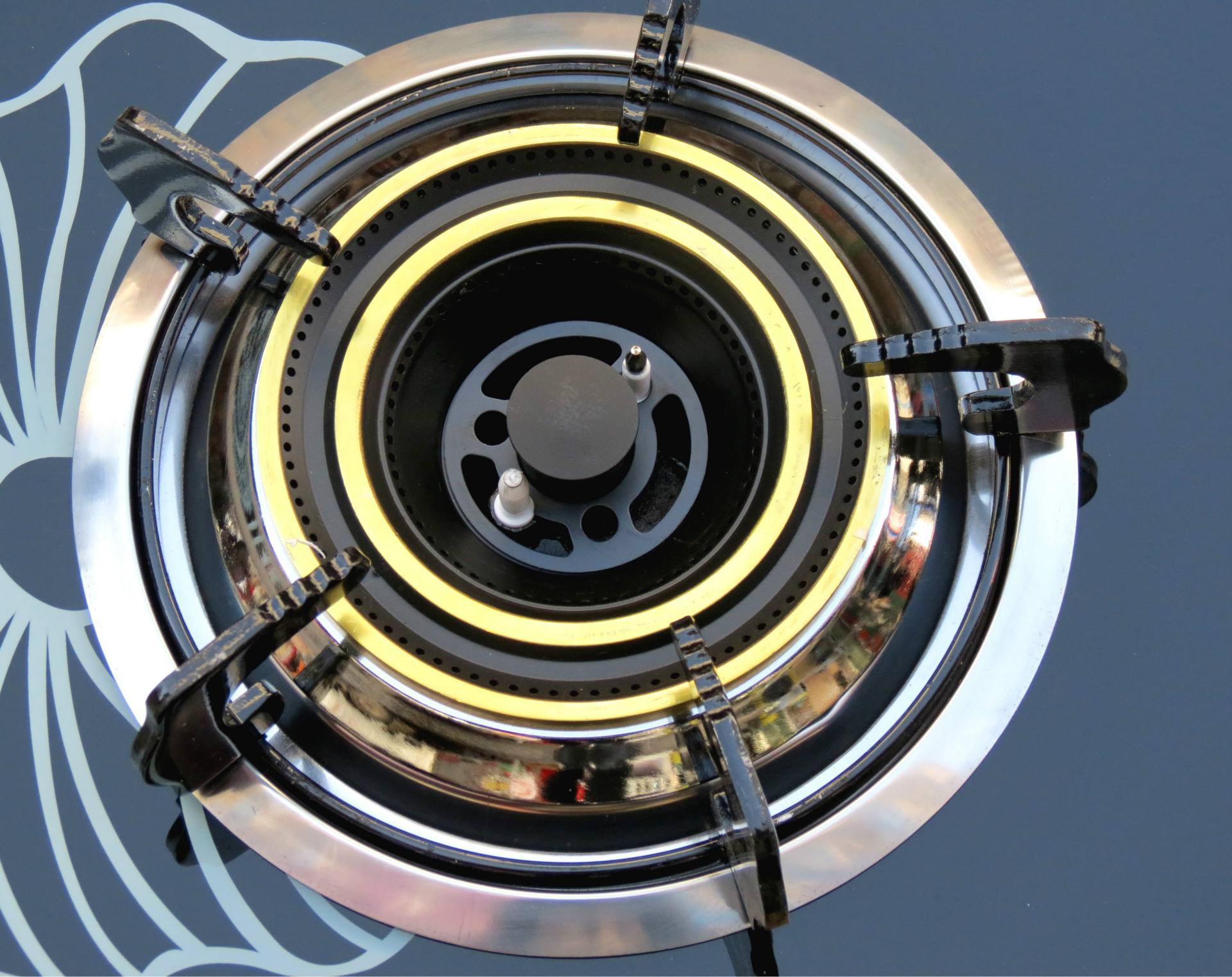 燃气灶是不是越贵就越好?我家换了3次,谈谈实际感受