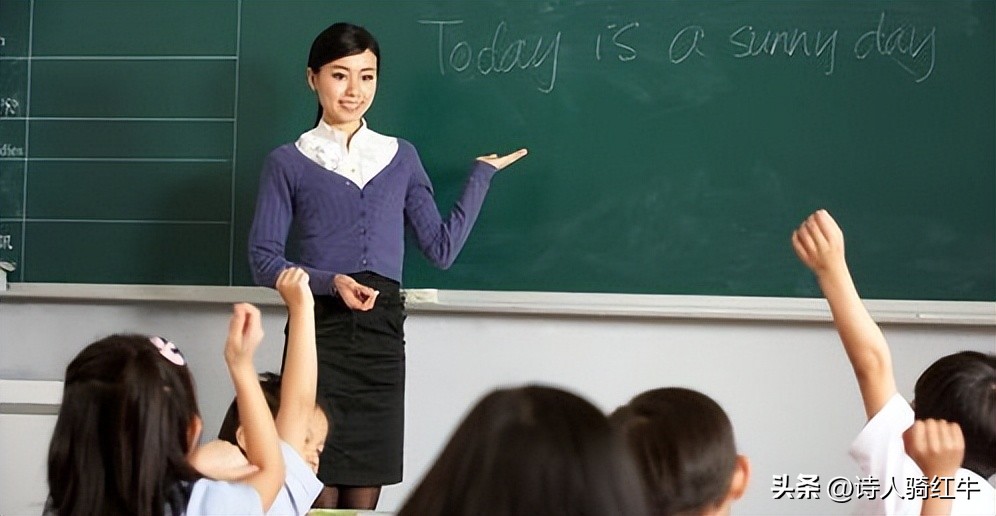 图书馆教师述职报告,述职报告教师有文采