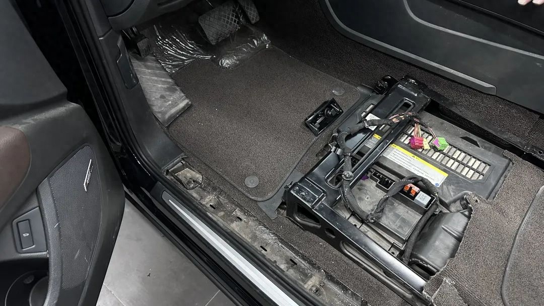 江苏13款柴油奥迪q7翻新,大哥买奥迪q7