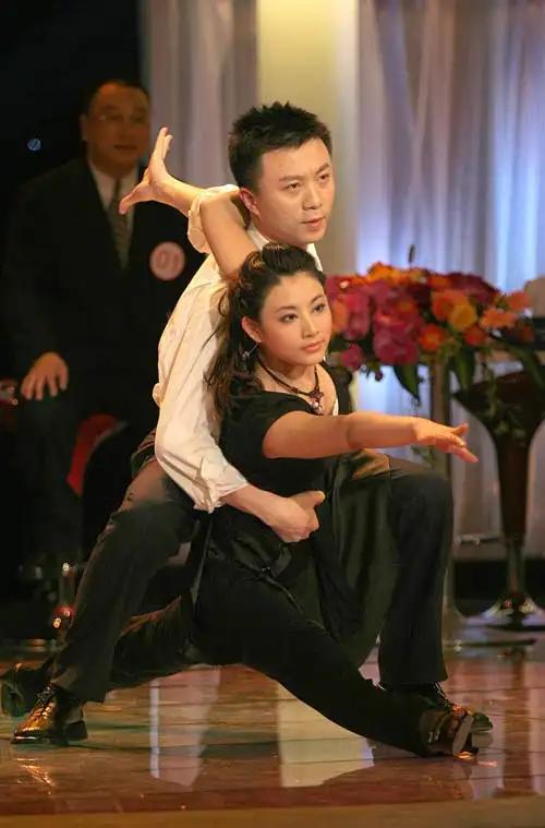 新闻联播潘涛年轻照片,新闻联播潘涛是哪年出生