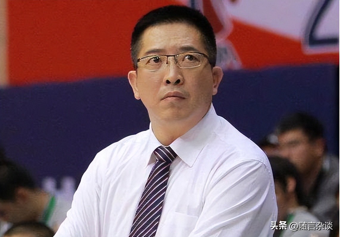 2022名人堂图片胡卫东,中国篮球名人堂入堂胡卫东