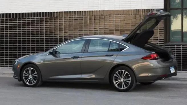 老款君威改装案例南宁,别克君威老款03款改装