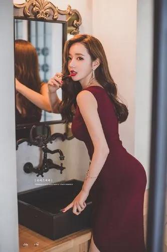 女人身体的10个小秘密，通常乳房一侧的重量在150～200克之间