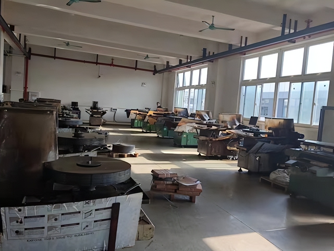 切铝锯片粘铝怎么办,铝切割锯片会夹铝屑什么原因