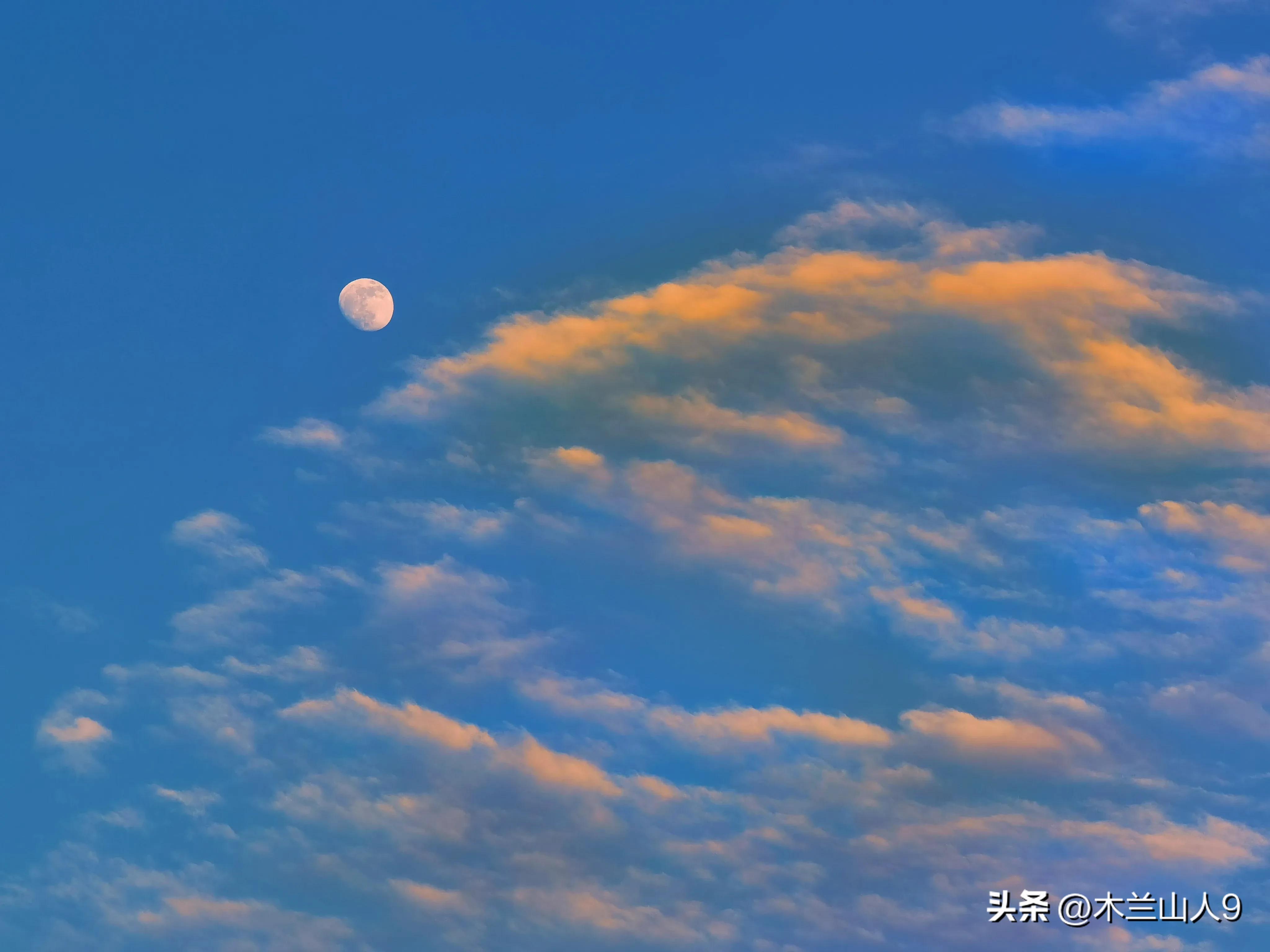 手机拍摄红底照片怎么导入,拍红云的技巧