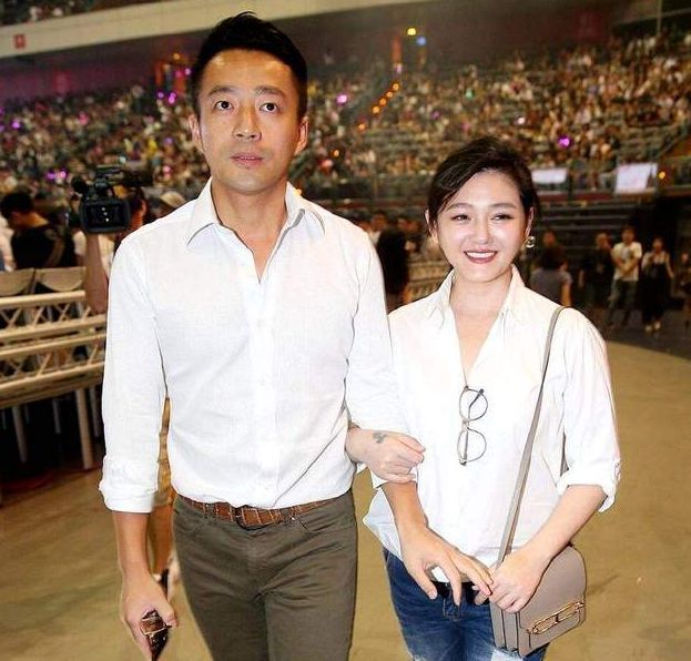 曝汪小菲麻六记破产，下单两个月不发货，店家让顾客退款引热议