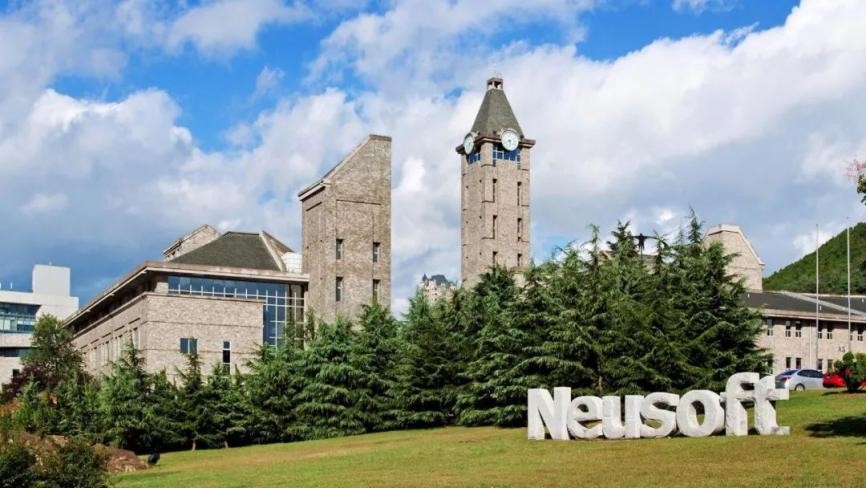 未来发展前景好薪资高的大学专业,年薪超过20万的专业