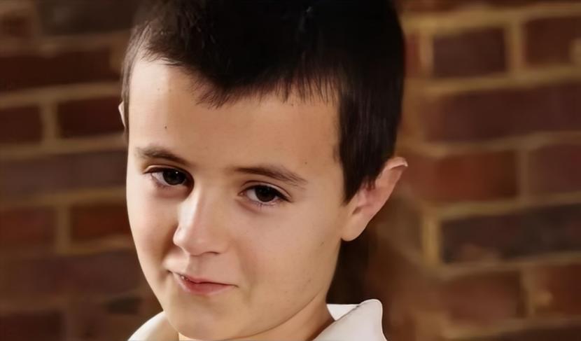 13岁英国男孩喜当父亲事件,13岁英国少年喜当爹多年后结局