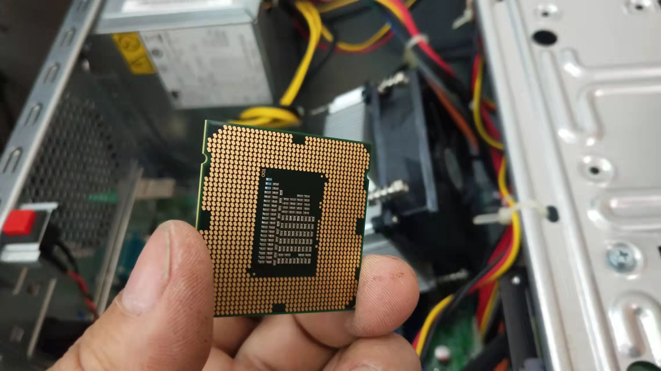 上门维修2台电脑价钱,维修一台电脑的费用