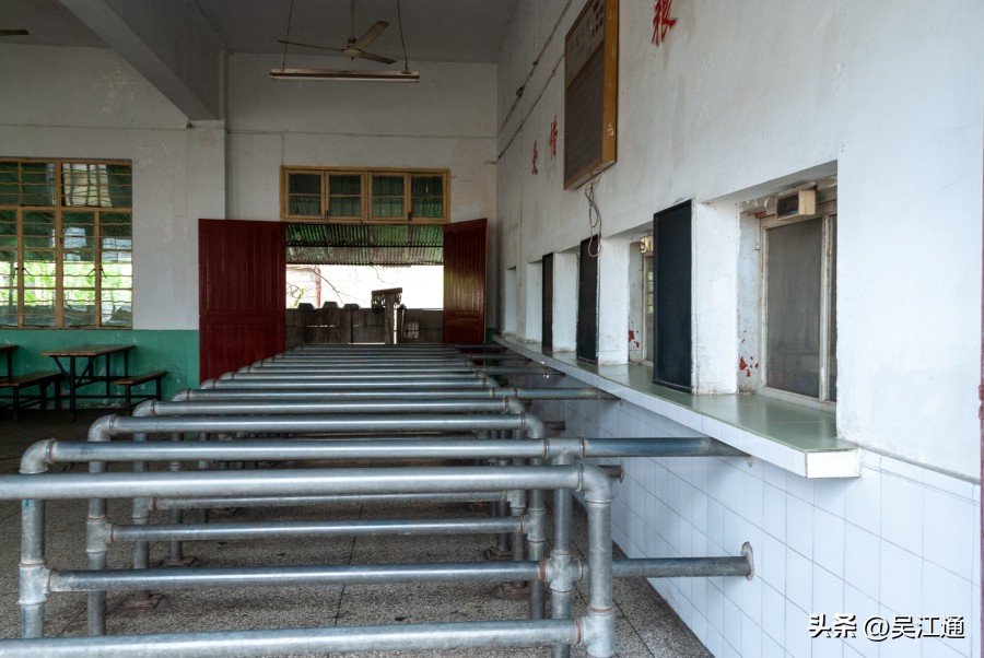 明天，你是否依然记得平望二中