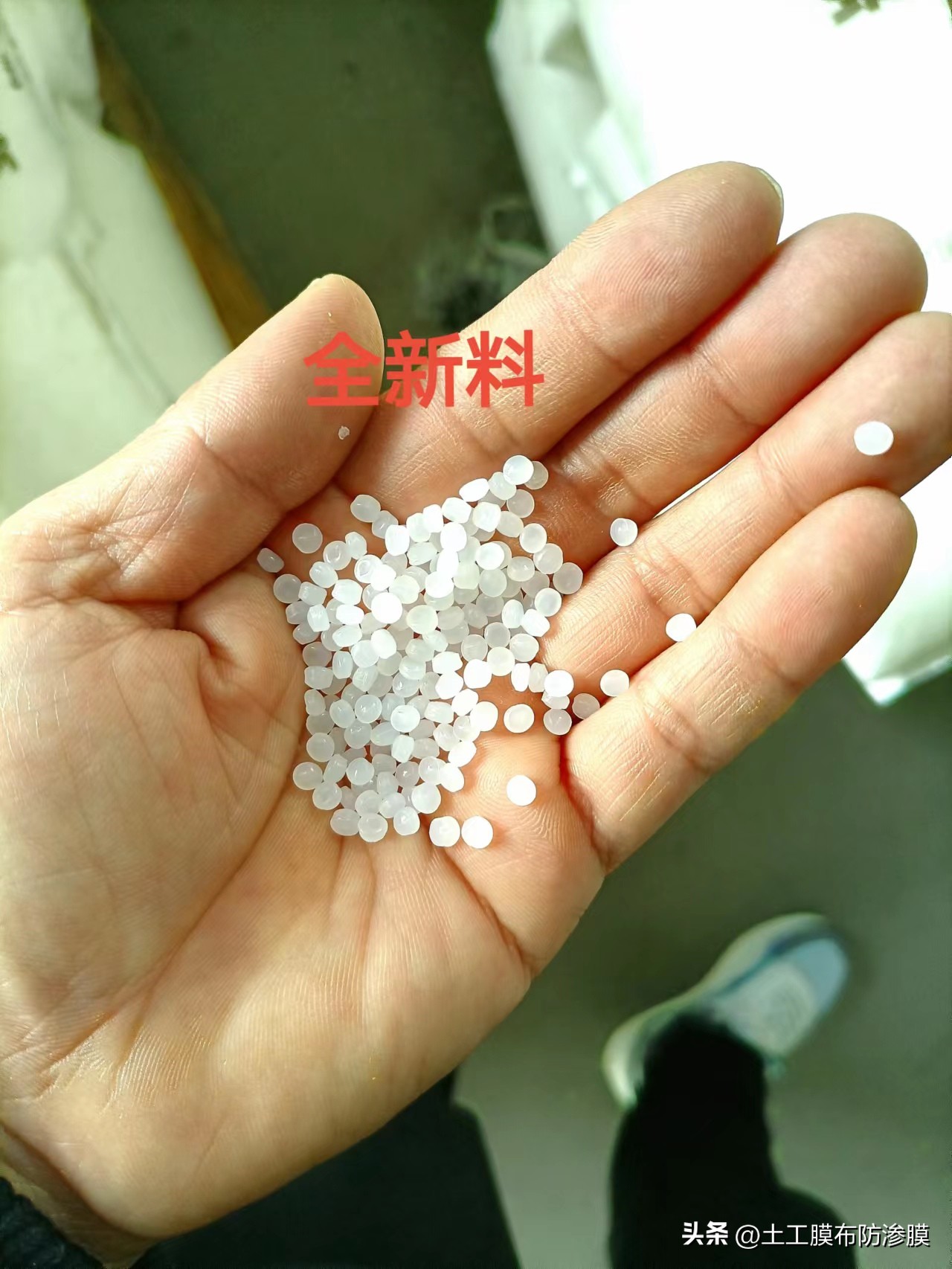 hdpe土工膜跟复合土工膜有啥区别,土工膜和复合土工膜的区别在哪里