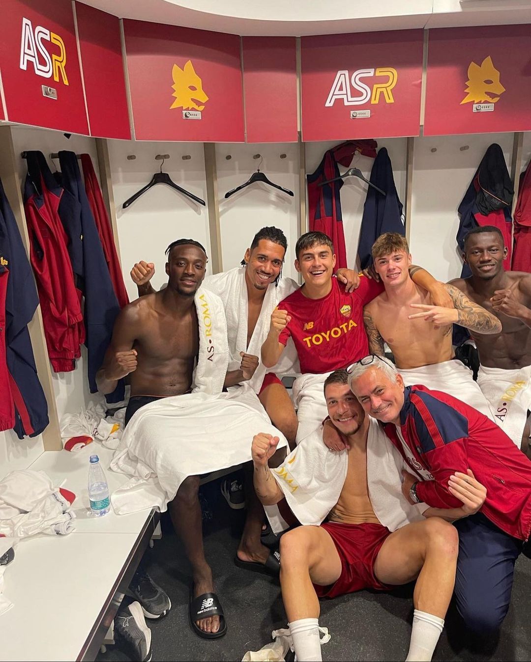 穆里尼奥太保守！萨基看不上罗马全队防守，罗马太无聊，不配赢球