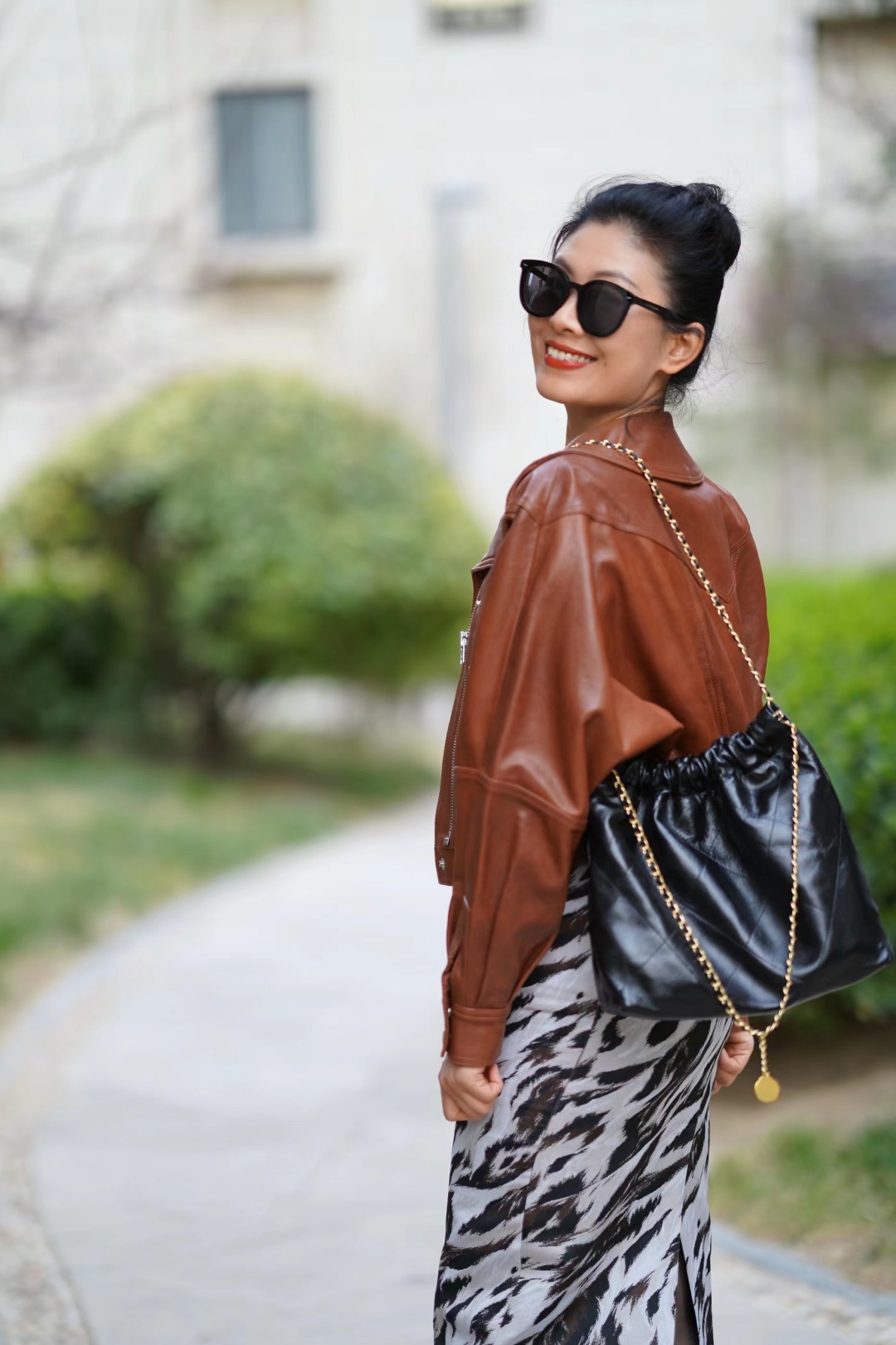 充满春天气息的穿搭,穿搭色彩的变化也在慢慢唤醒春天