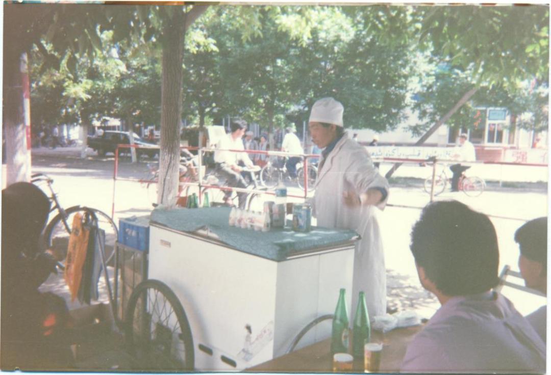 我家的“人世间”故事丨我家的“冰棍事业”(何苗苗)