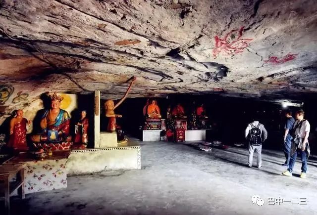 莲花山禅意古镇,巴中莲花山有什么好玩的