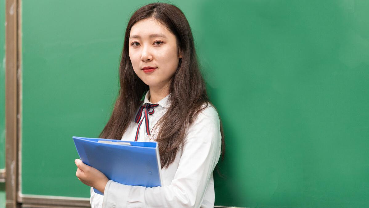 第一次当小学老师的感受,当小学老师的感受和体验