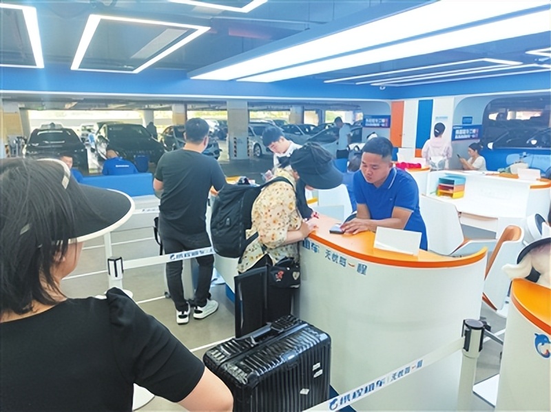 租车行业向阳而生促消费潜力释放,四驱租车