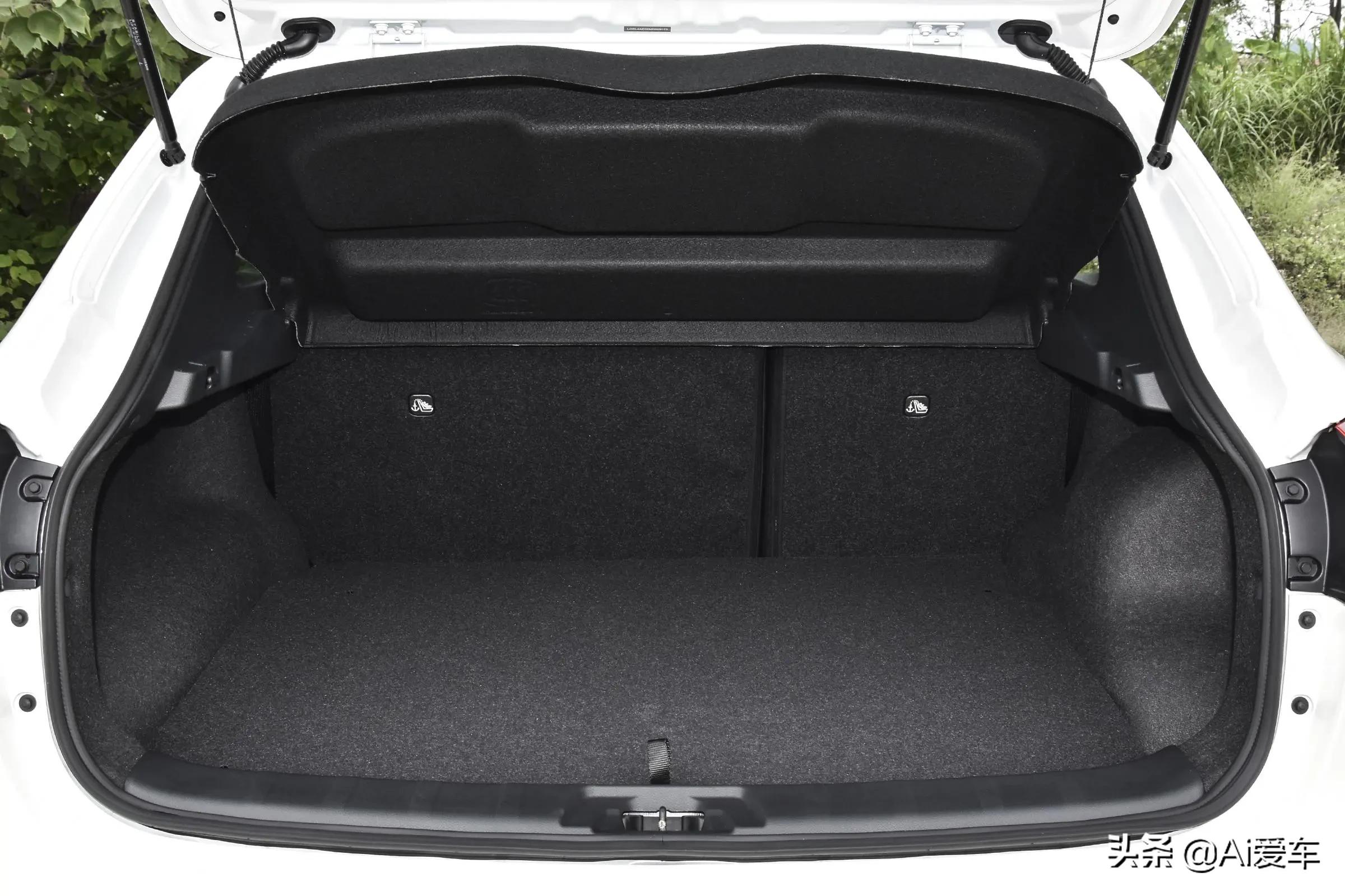 日产逍客2.0自吸值得买吗,2.0l日产逍客用车感受