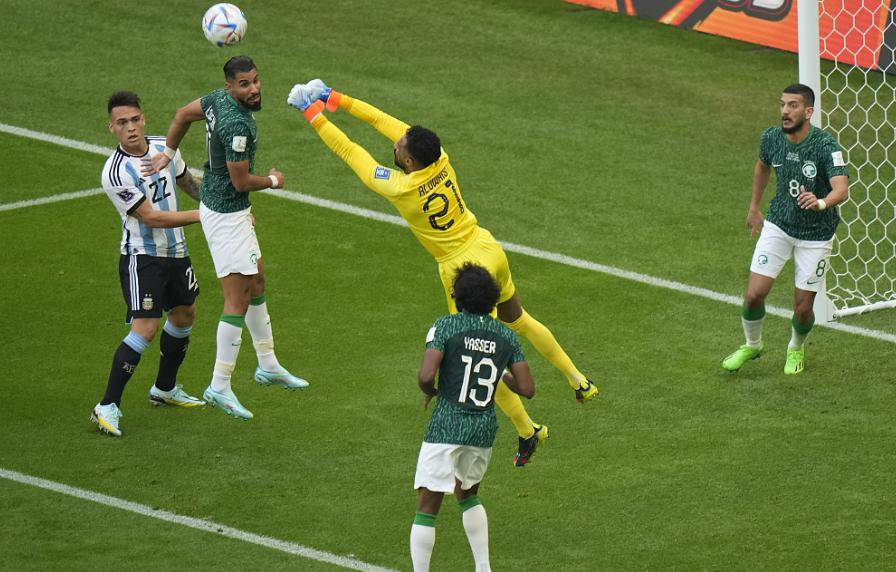 球王梅西新的宿敌出现了！沙特门神究竟是什么来头？