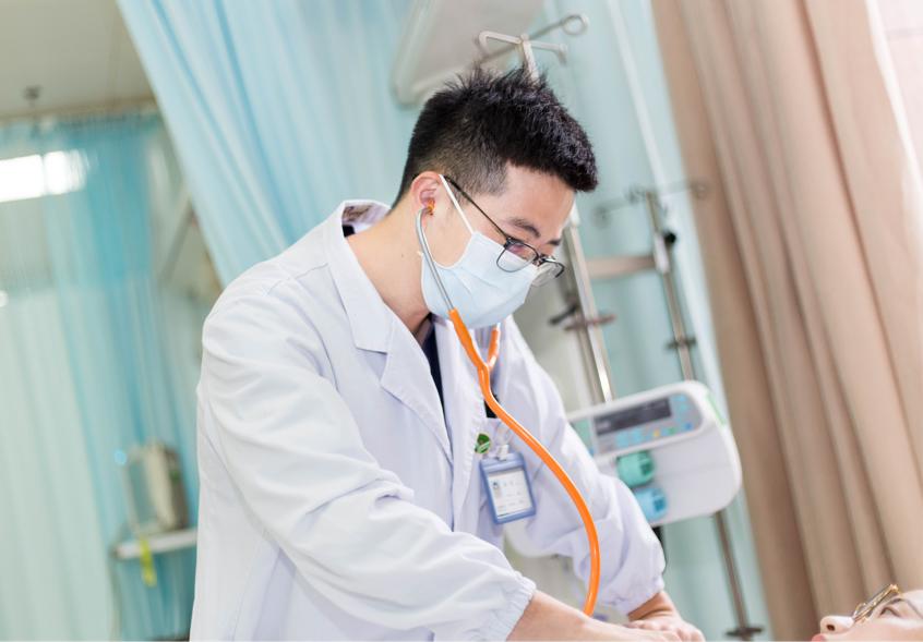 有点不舒服进抢救室 (一不小心进了抢救室)